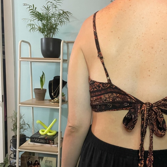 Black Aztec Top - Picture 6 of 10